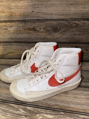 Nike White High-Top Sneakers with Orange Swoosh Size 6.5